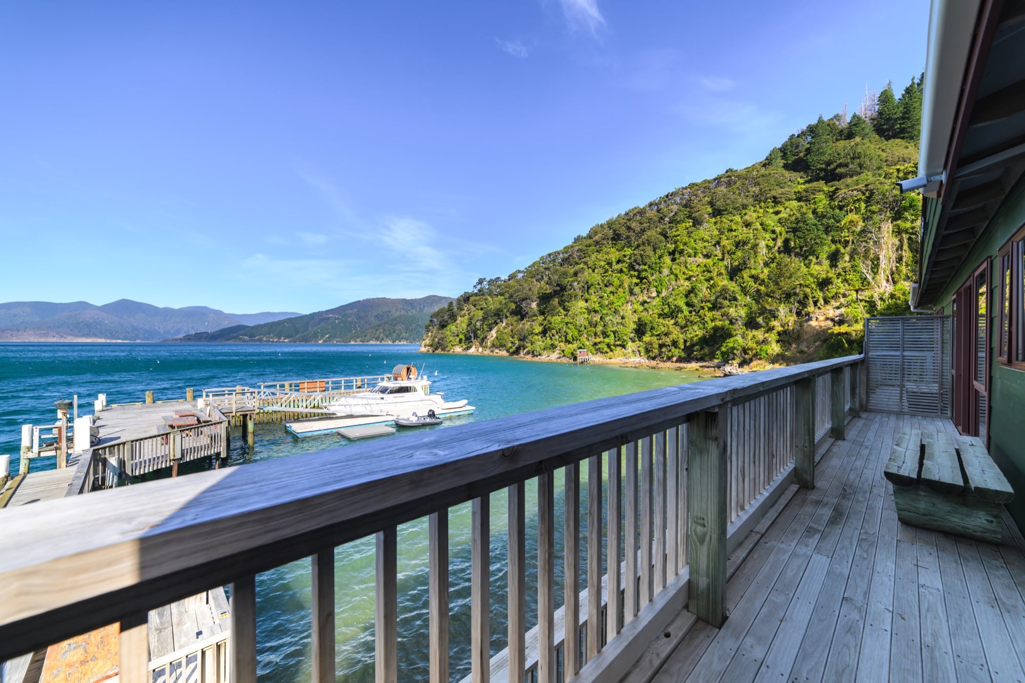 The balcony above the jetty, off Fantail