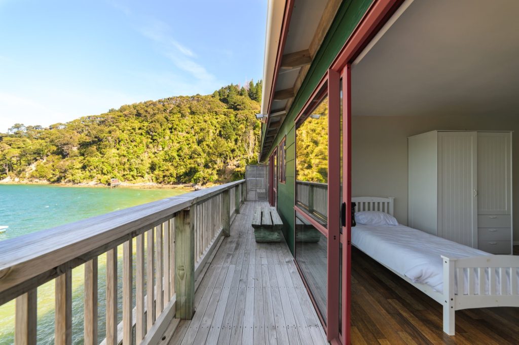 Te Rawa, Upstairs apartment