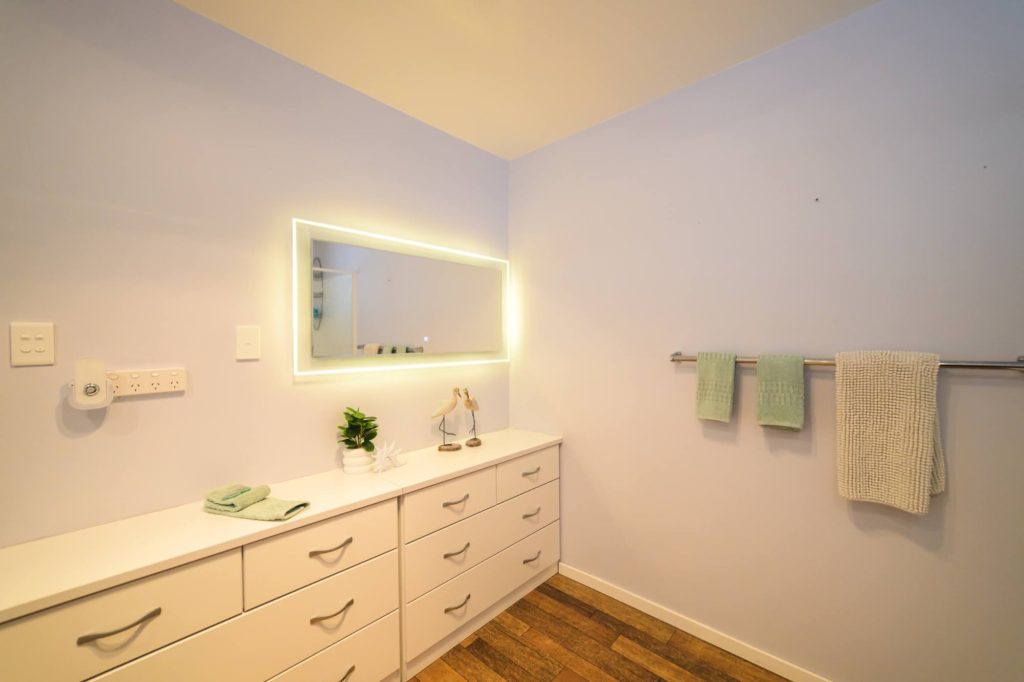 Te Rawa, Upstairs apartment